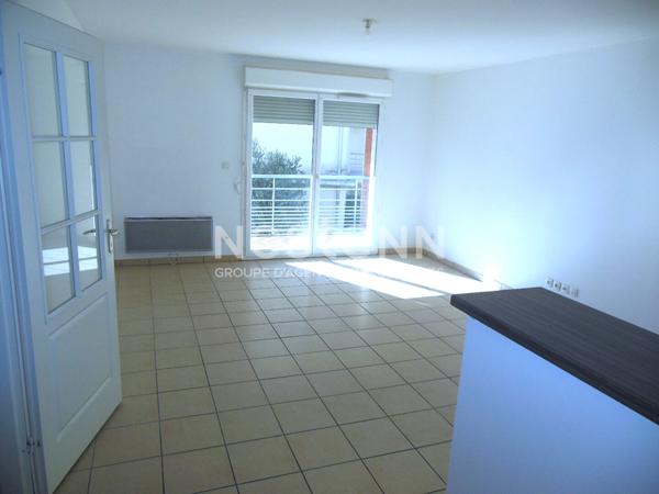 Toulouse 31200 Métro BORDEROUGE SANS FRAIS AGENCE  Agréable T3 Récent de 67.08m² avec  Terrasse couverte /loggia de 5.82m² , place de parking