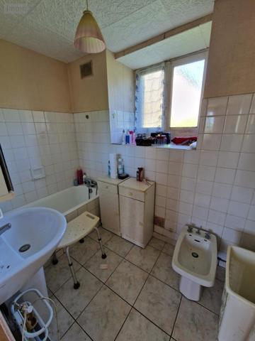 Maison à vendre à Elven dans le Morbihan (56250), ref : 56050-695