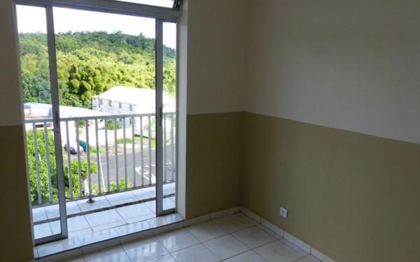 Appartement à louer    3 pièces •  Fort-de-France