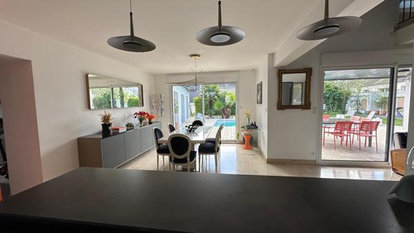 Maison d'architecte entièrement rénovée - Quartier Kercado - Trussac
