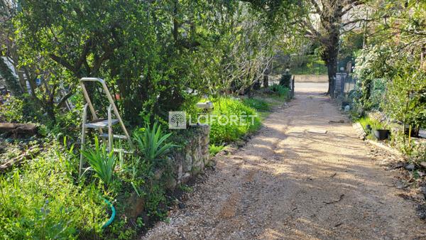 Achat terrain Peymeinade - 1045 m² - 275 000 €