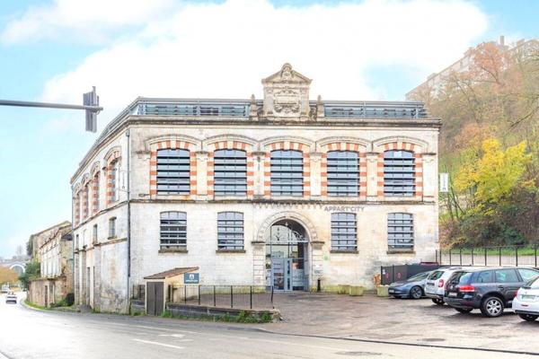 INVESTISSEMENT LOCATIF  ANGOULEME  Résidence Appart'city Angoulême Centre *** - 6.22% de rentabilité