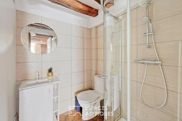 Maison en pierre avec un généreux jardin et ses arbres fruitiers