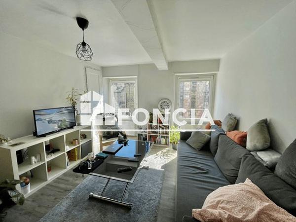 Location Studio 43.2 m² - 18 PLACE SUGNY Clermont Ferrand 63000