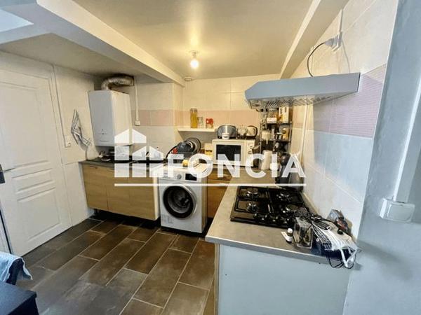 Location Studio 43.2 m² - 18 PLACE SUGNY Clermont Ferrand 63000