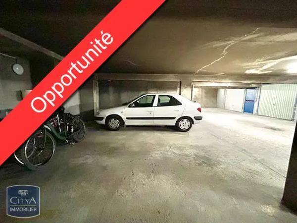 Parking à vendre 12.45m²