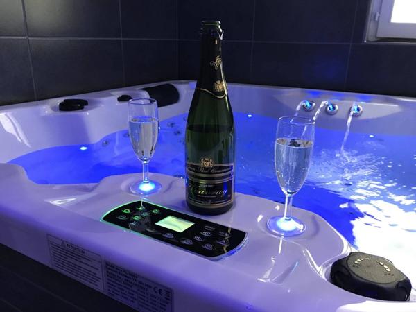 Maison 2 pièces 40 m2 - Love Room - Logement Atypique