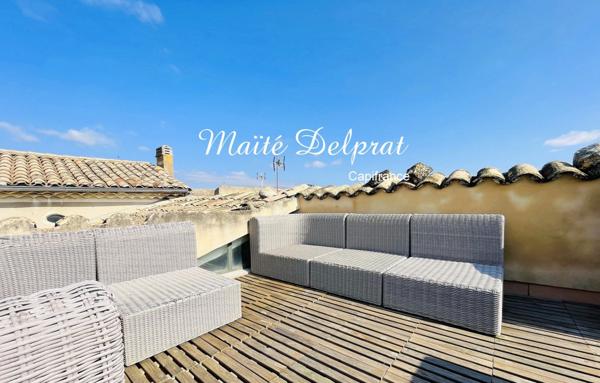 CAROMB (84) COEUR DE VILLAGE TYPIQUE - Maison à vendre 9 pièces - 260M2 - JARDIN INTIME AMENAGE