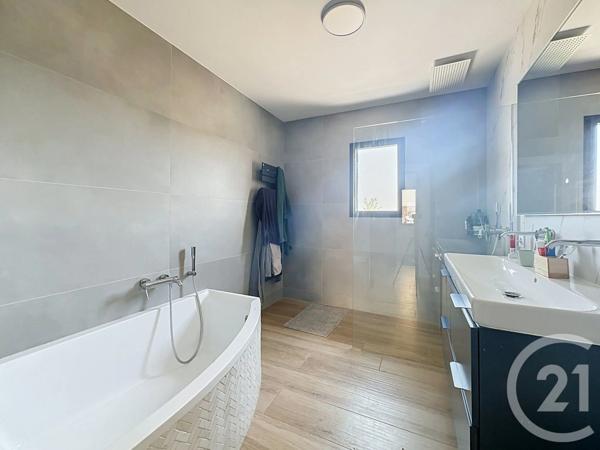 Maison à vendre  6 pièces - 148,48 m 2   VIENNE  - 38