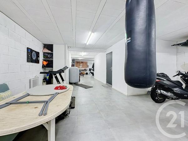 Maison à vendre  6 pièces - 148,48 m 2   VIENNE  - 38