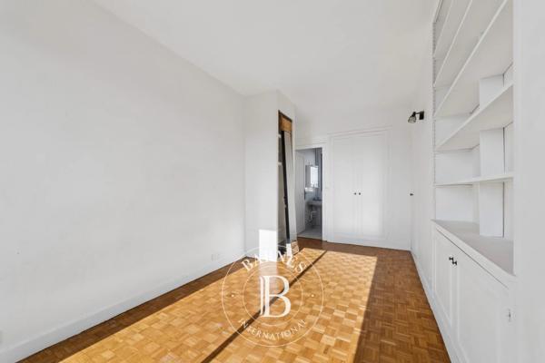 Paris 16ème, Appartement 2 Chambres -  87 m² à vendre
