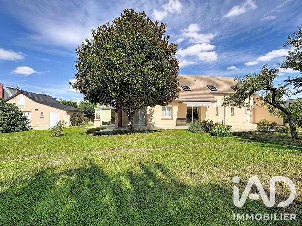 Maison à vendre 7 pièces 213 m² Auxerre