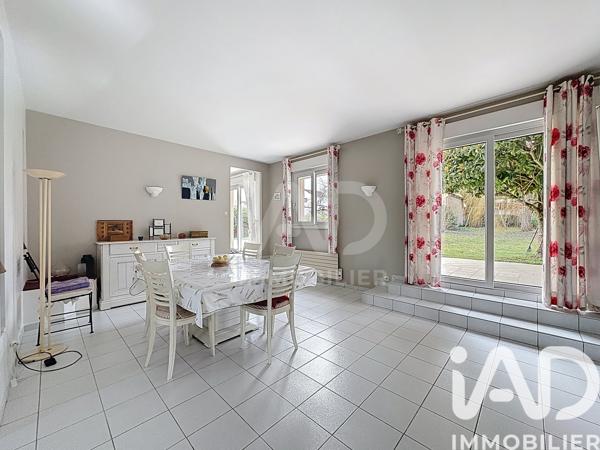 Maison à vendre 7 pièces 213 m² Auxerre