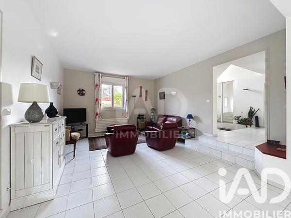 Maison à vendre 7 pièces 213 m² Auxerre