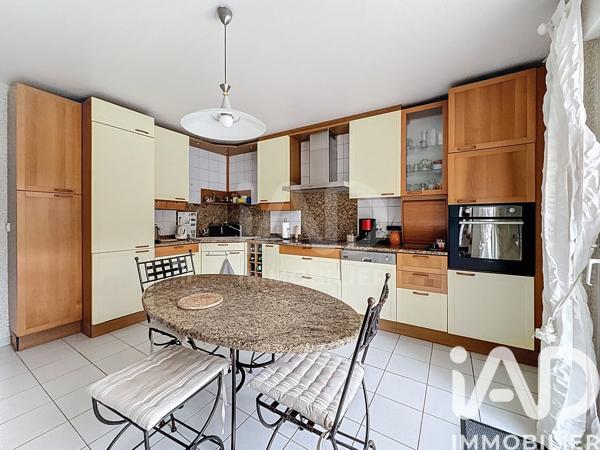 Maison à vendre 7 pièces 213 m² Auxerre