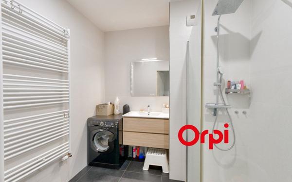 Appartement à vendre    4 pièces • 94,53 m2 Villeurbanne