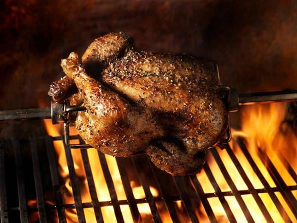 L'incontournable Rôtisserie proche de St Gilles ! dans un emplacement de choix