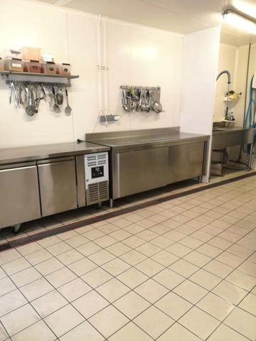 L'incontournable Rôtisserie proche de St Gilles ! dans un emplacement de choix