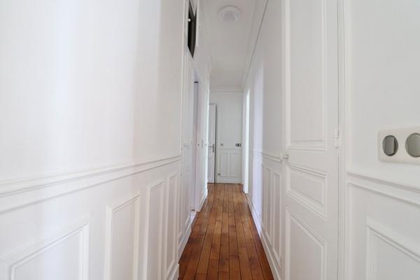 Appartement 102 m2 Loué nu - Paris 14 - 5 pièces 102.01 m2