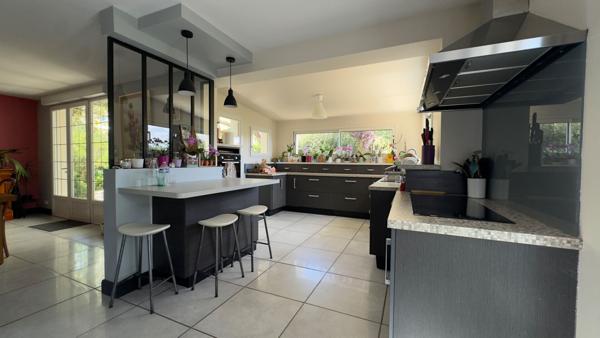 Maison Dompierre Sur Yon ( LA BERTHELIERE )