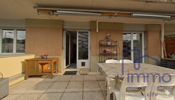 Appartement avec grande terrasse