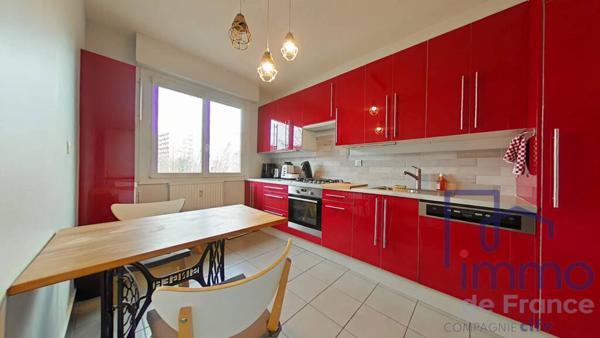 Appartement avec grande terrasse