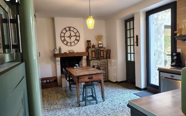 Maison à vendre    5 pièces •  Marennes