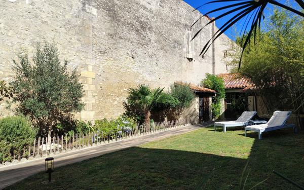 Maison à vendre    5 pièces •  Marennes