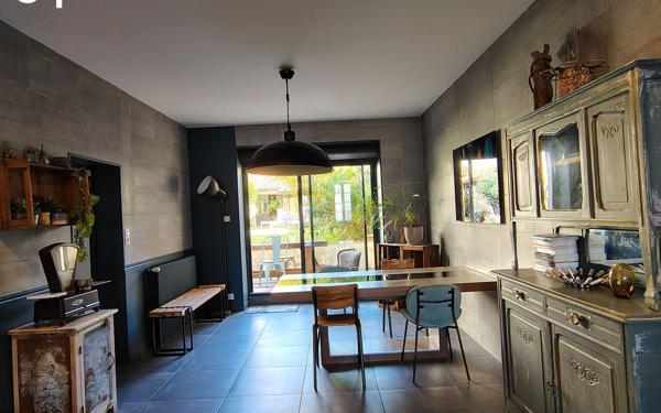 Maison à vendre    5 pièces •  Marennes