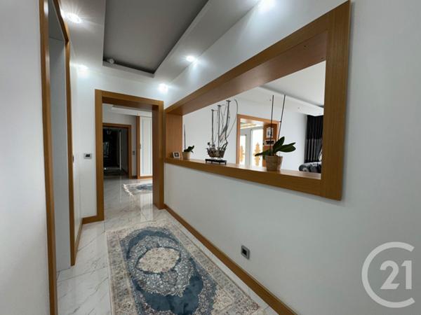 Maison à vendre  7 pièces - 357 m2 COUERON - 44