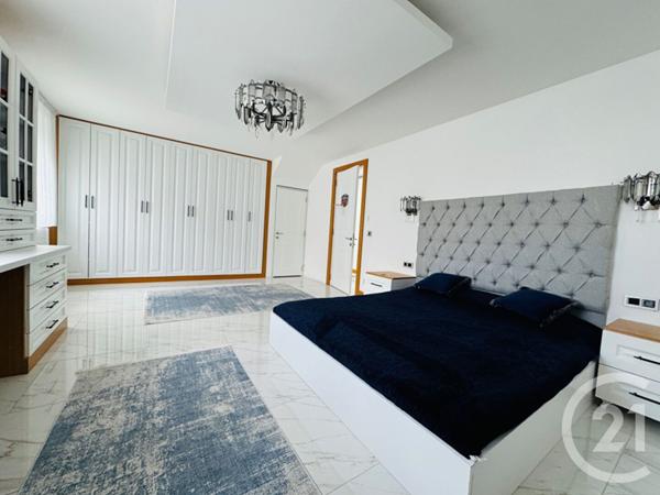 Maison à vendre  7 pièces - 357 m2 COUERON - 44