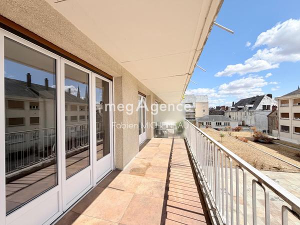 Appartement à CHOLET, 49300 - 5 pièces 115m²