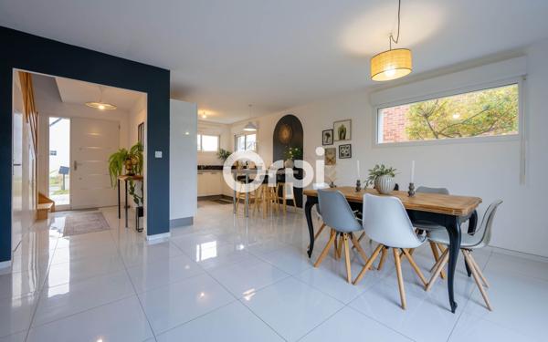 Maison à vendre    5 pièces • 120 m2 Hazebrouck