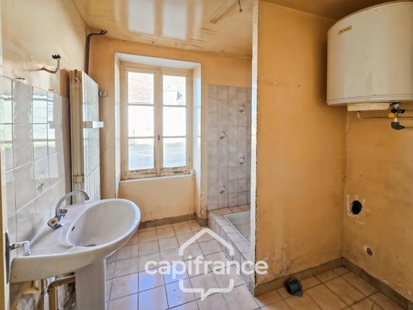 Dpt nièvre (58) - CHATILLON EN BAZOIS - Maison à vendre 3 pièces– 65 m² – Garage – Terrain clos 497 m²