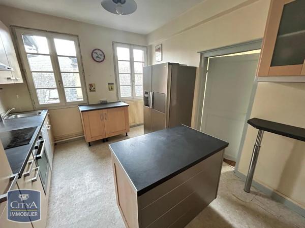 Appartement à louer 2 pièces 79m² Tulle (19000)