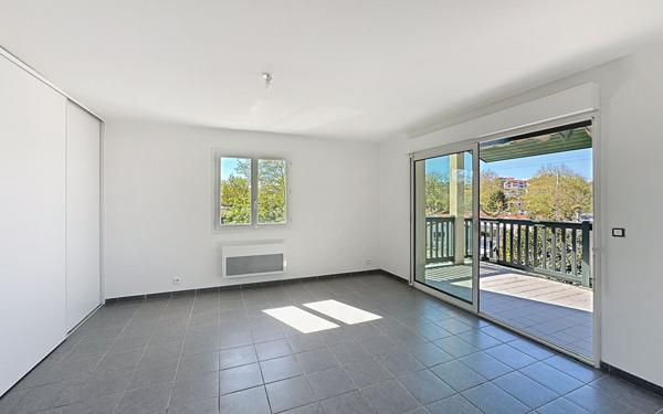 Appartement à vendre    3 pièces • 62 m2 Bidart
