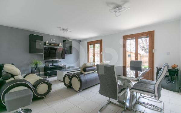 Maison à vendre    4 pièces • 85 m2 La Queue-en-Brie