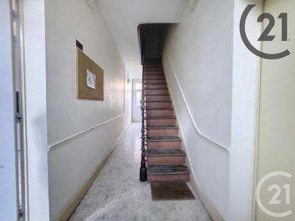 immeuble à vendre  193 m2 STE SAVINE - 10