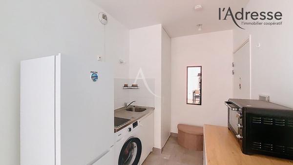 PUTEAUX/COURS VOLTAIRE Studio 31m² avec terrasse et jardin 7m²