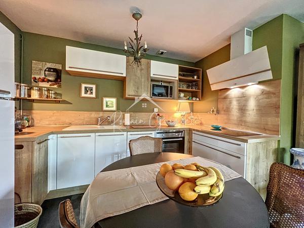 Millau (12100) DUPLEX TYPE 3 DE 71 M² AVEC TERRASSE ASCENSEUR ET PLACE DE PARKING PRIVÉE