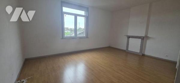 Immeuble de rapport comprenant 3 appartements à vendre à Quiévrechain (59920)

Cet immeuble p...