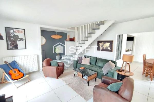 Maison familiale spacieuse avec jardin clos à Saint-Denis-de-Gastines