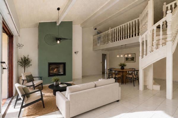 Maison
         5 pièces
        - 156 m² Bien prestige