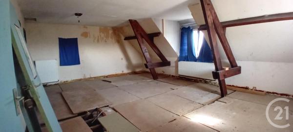 Maison à vendre  10 pièces - 216,80 m2 VILLERS CARBONNEL - 80