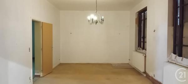 Maison à vendre  10 pièces - 216,80 m2 VILLERS CARBONNEL - 80