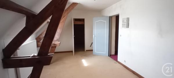 Maison à vendre  10 pièces - 216,80 m2 VILLERS CARBONNEL - 80