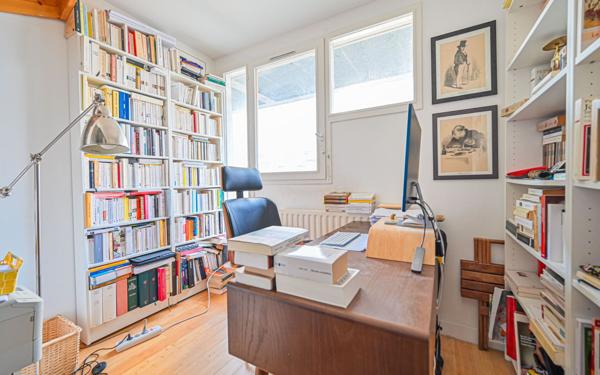 Appartement à vendre    4 pièces • 72,70 m2 Ivry-sur-Seine