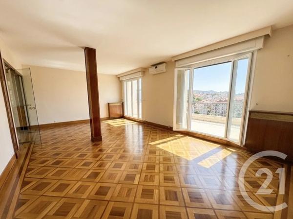 Appartement F4 à vendre  4 pièces - 134,80 m 2   NICE  - 06