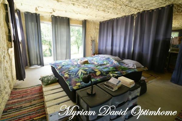 Unique ! Maison neuve à terminer à Saint-Hernin