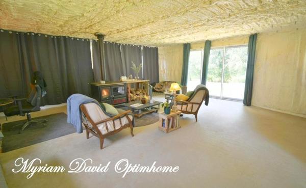 Unique ! Maison neuve à terminer à Saint-Hernin